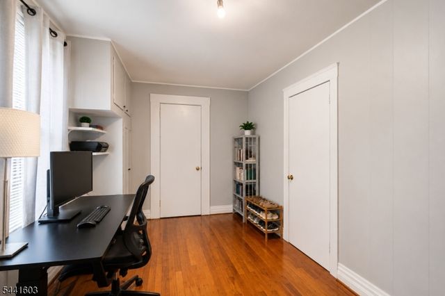 725 Chestnut St, Roselle Park Boro, NJ 07204