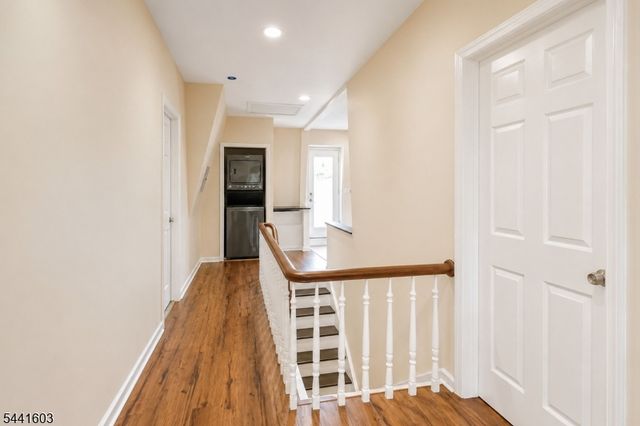 725 Chestnut St, Roselle Park Boro, NJ 07204