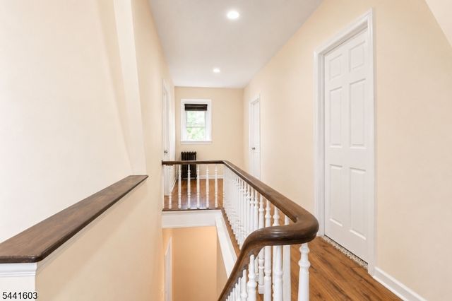 725 Chestnut St, Roselle Park Boro, NJ 07204