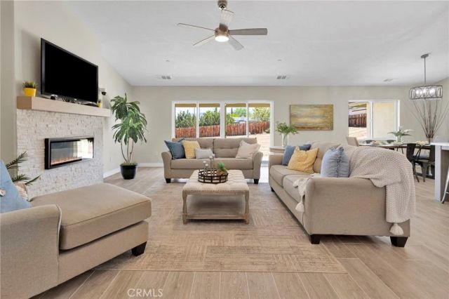 18525 Seaforth, Hesperia, CA 92345