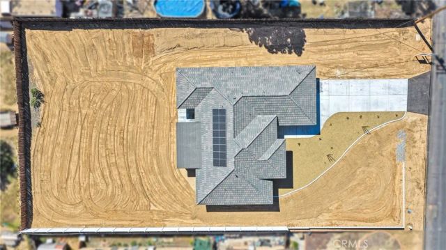 18525 Seaforth, Hesperia, CA 92345