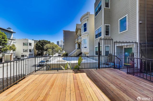 1623 Vallejo Street 2, San Francisco, CA 94123
