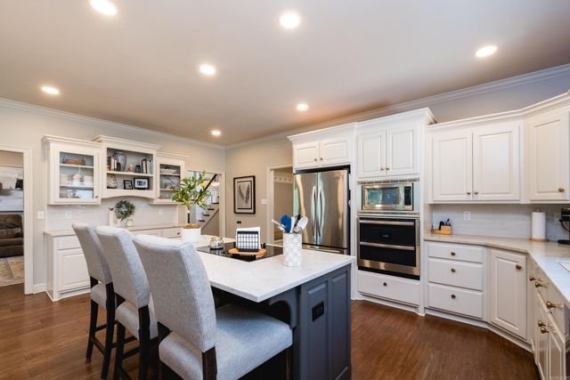 136 Manitou Drive, Maumelle, AR 72113