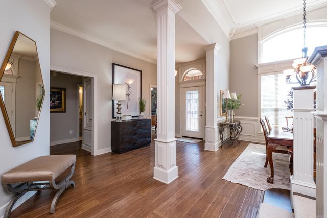 136 Manitou Drive, Maumelle, AR 72113