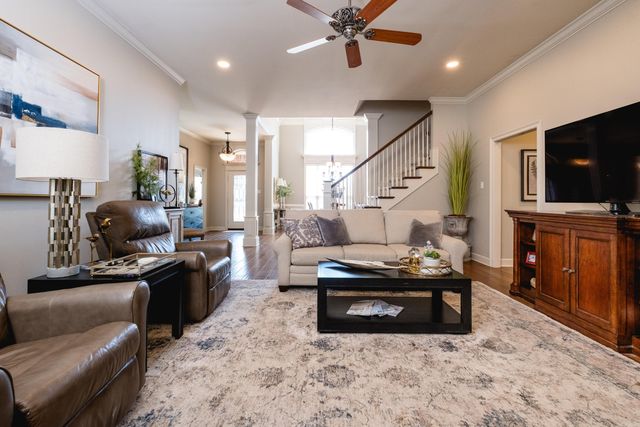 136 Manitou Drive, Maumelle, AR 72113