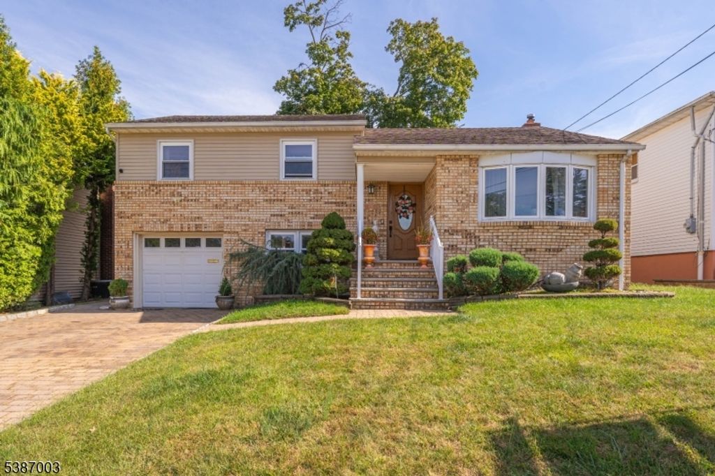 437 Durling Rd, Union Twp., NJ 07083