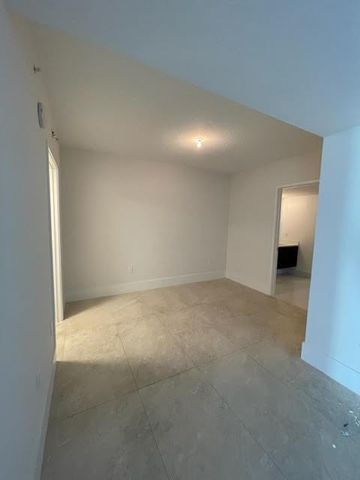 330 Sunny Isles Boulevard 803, Sunny Isles Beach, FL 33160