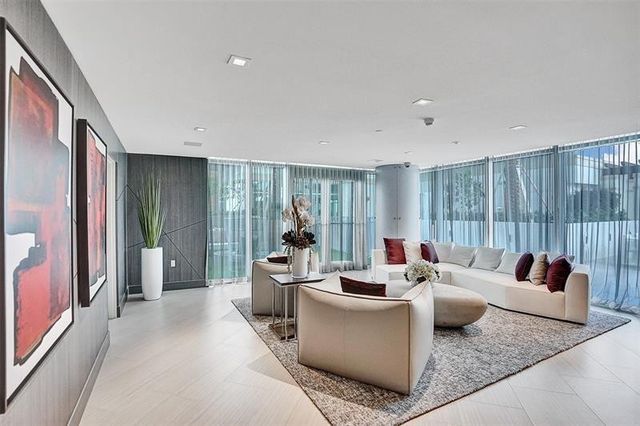 330 Sunny Isles Boulevard 803, Sunny Isles Beach, FL 33160