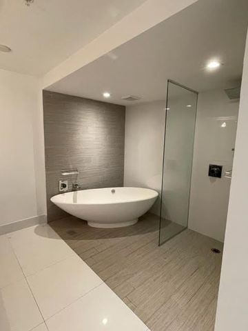 330 Sunny Isles Boulevard 803, Sunny Isles Beach, FL 33160