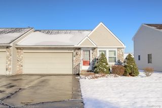 446 Stonehaven Court 14, Milan, MI 48160
