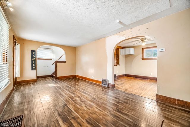 604 Walton Street, Ravenna, OH 44266