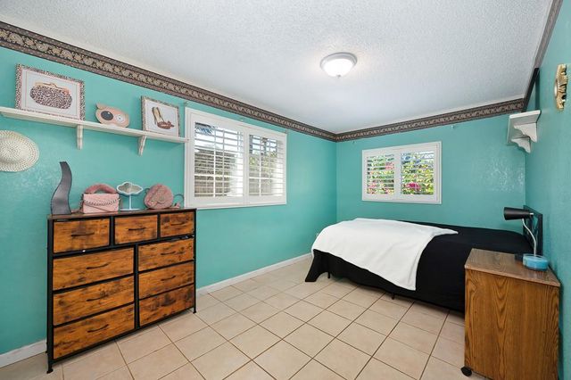 41 W Kavanagh Ave, Tracy, CA 95376