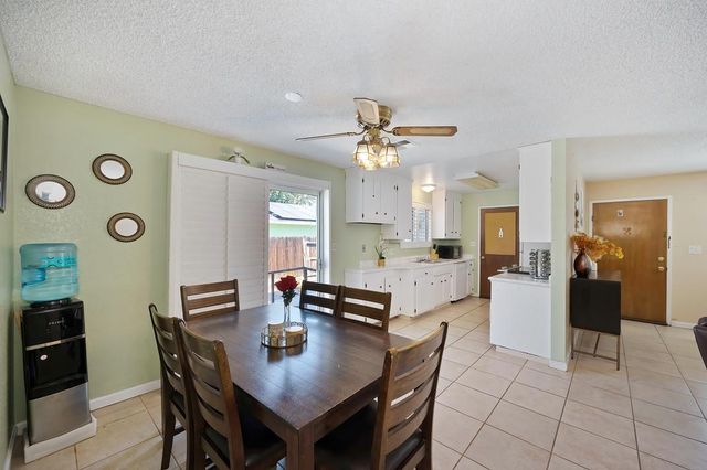 41 W Kavanagh Ave, Tracy, CA 95376