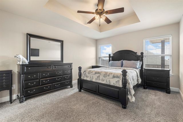 4012 Kensington Drive, Sanger, TX 76266