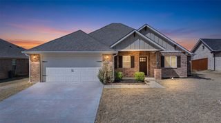 4012 Kensington Drive, Sanger, TX 76266