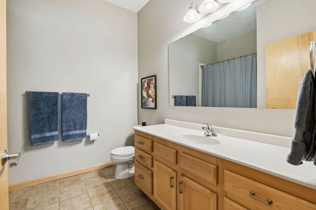 3707 Grand Way 102, Saint Louis Park, MN 55416