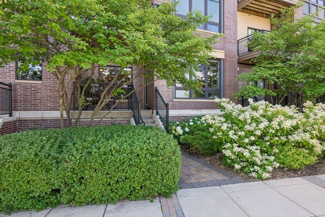 3707 Grand Way 102, Saint Louis Park, MN 55416