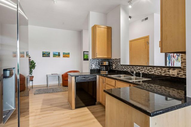 3707 Grand Way 102, Saint Louis Park, MN 55416