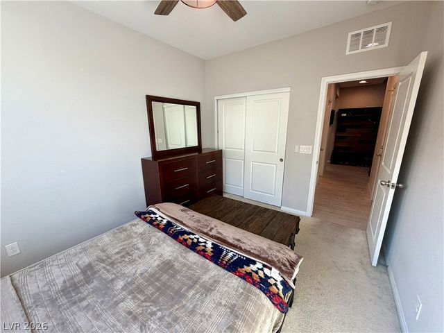 8067 Tank Loop Street, Las Vegas, NV 89166