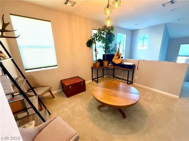 8067 Tank Loop Street, Las Vegas, NV 89166