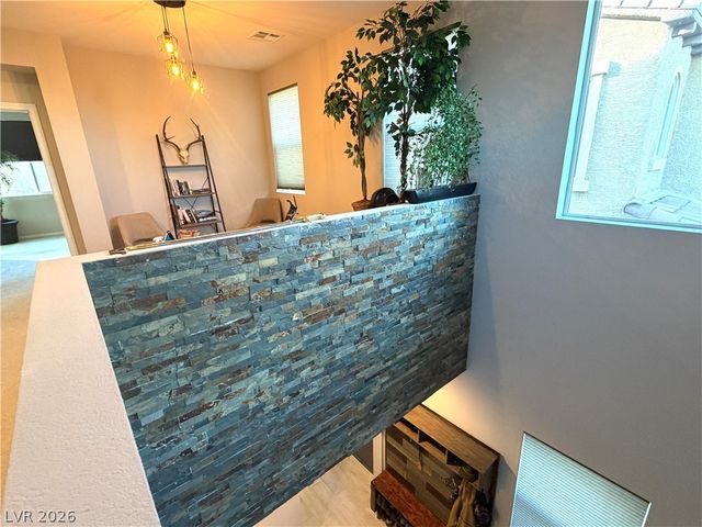 8067 Tank Loop Street, Las Vegas, NV 89166