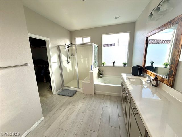 8067 Tank Loop Street, Las Vegas, NV 89166