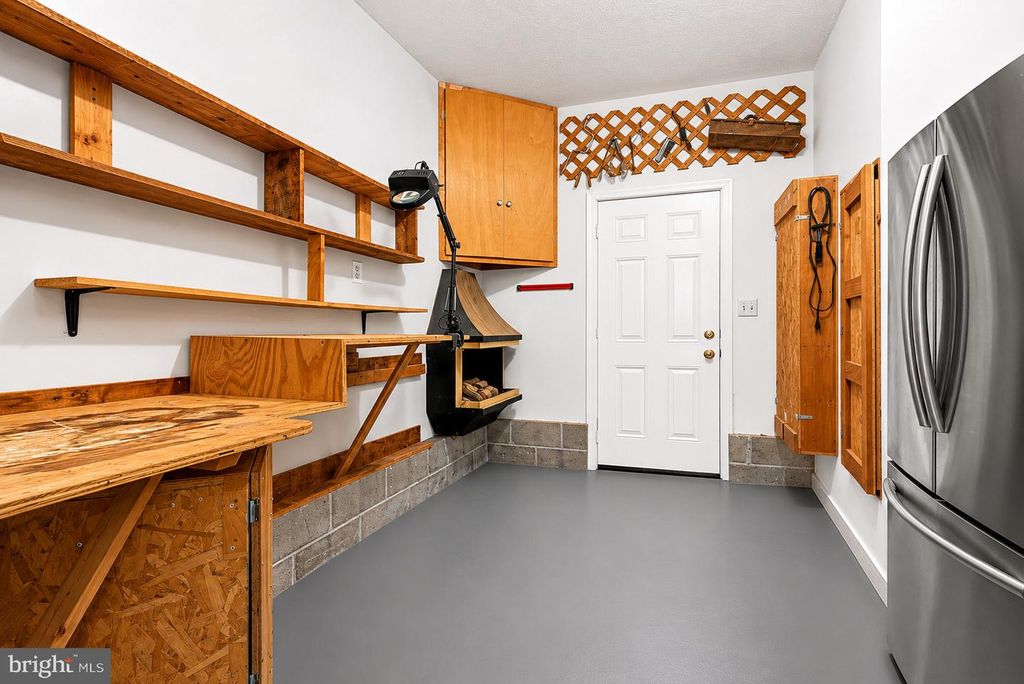 Image 20 of property listing at 3107 POUSKA RD, Abingdon, MD 21009