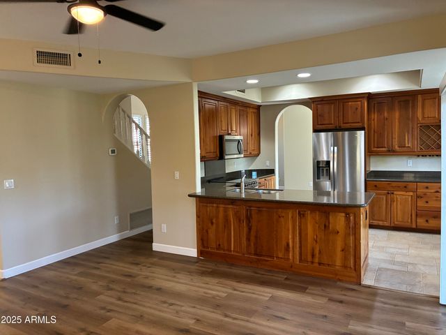 11851 N 91ST Place, Scottsdale, AZ 85260