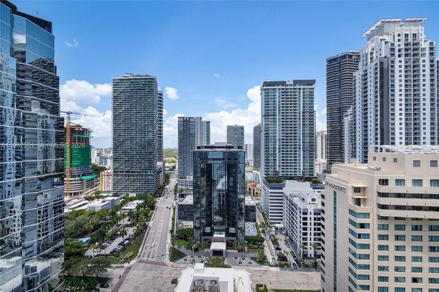 1200 Brickell Bay Dr 2824, Miami, FL 33131