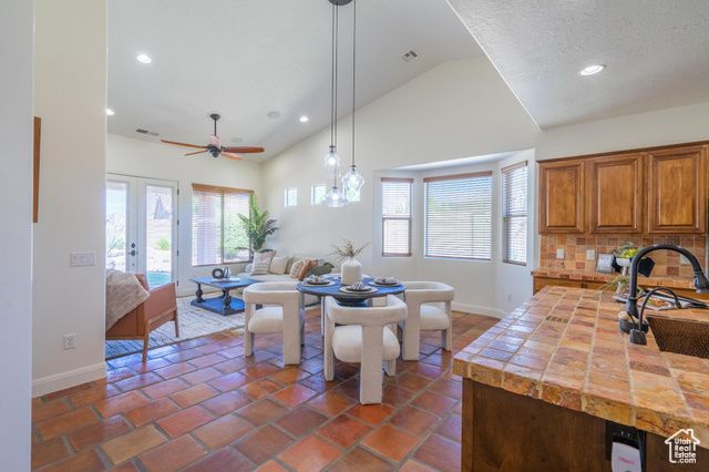 1007 N MOUNTAINSIDE AVE, Washington, UT 84780