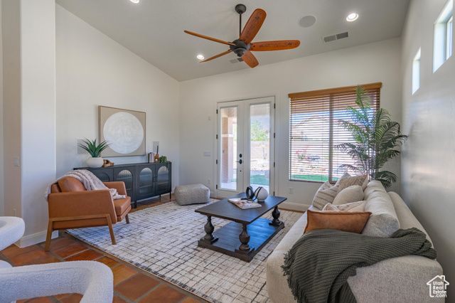 1007 N MOUNTAINSIDE AVE, Washington, UT 84780