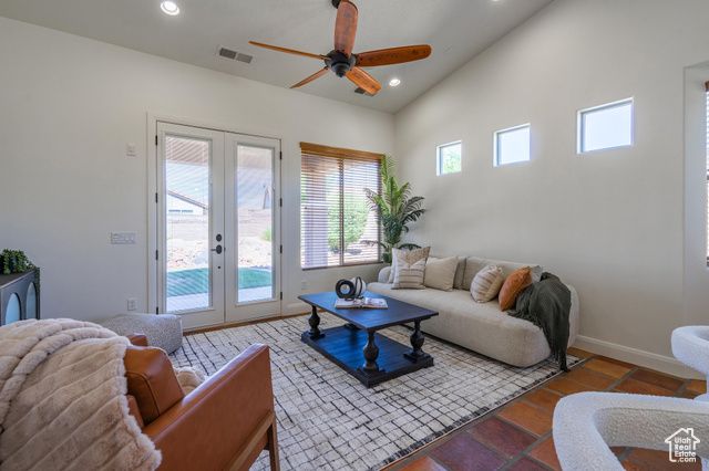 1007 N MOUNTAINSIDE AVE, Washington, UT 84780