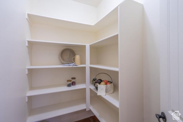 1007 N MOUNTAINSIDE AVE, Washington, UT 84780