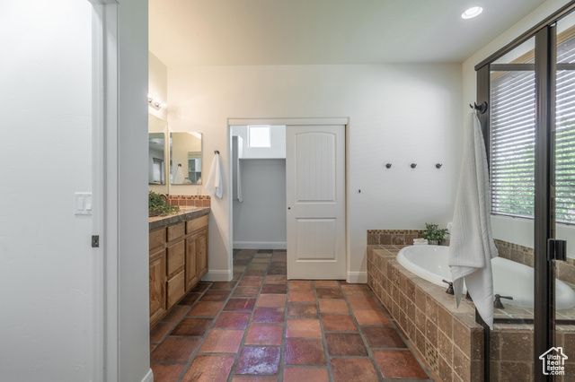 1007 N MOUNTAINSIDE AVE, Washington, UT 84780