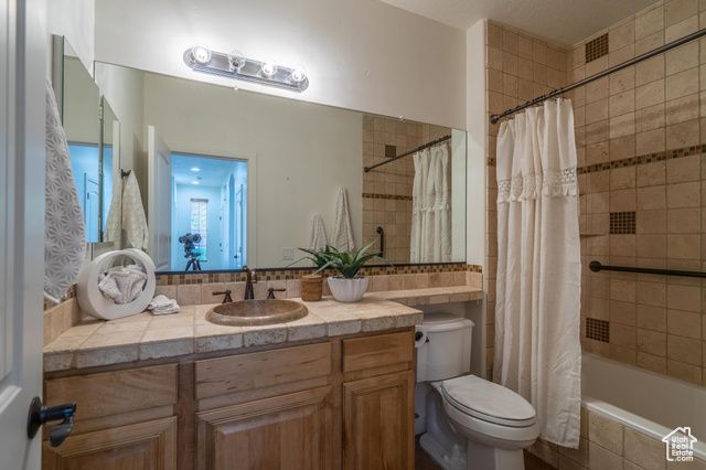 1007 N MOUNTAINSIDE AVE, Washington, UT 84780