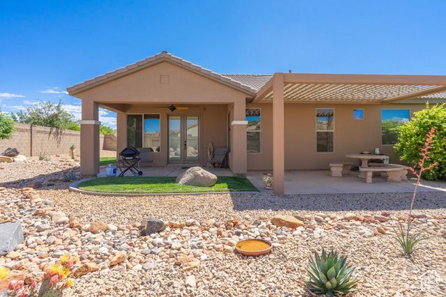 1007 N MOUNTAINSIDE AVE, Washington, UT 84780