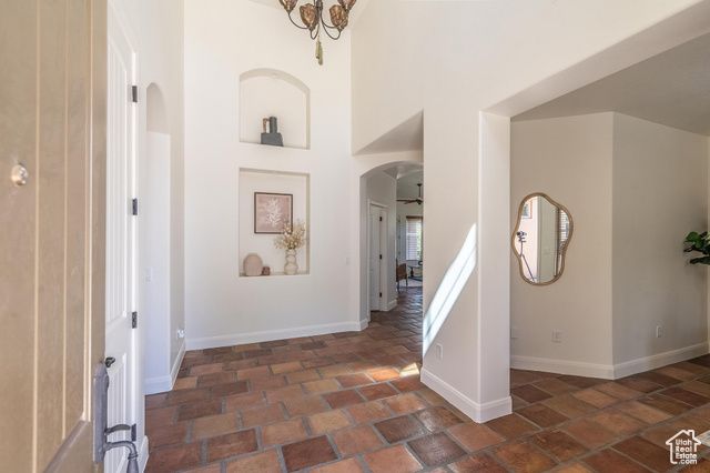 1007 N MOUNTAINSIDE AVE, Washington, UT 84780