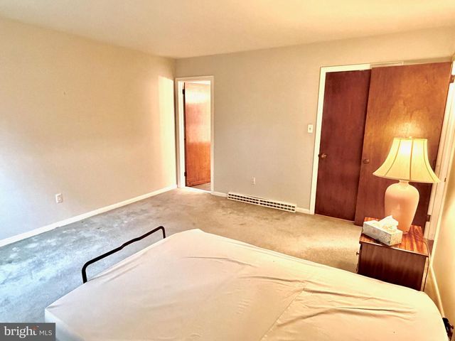 7 JEFFREY RD, Reading, PA 19601