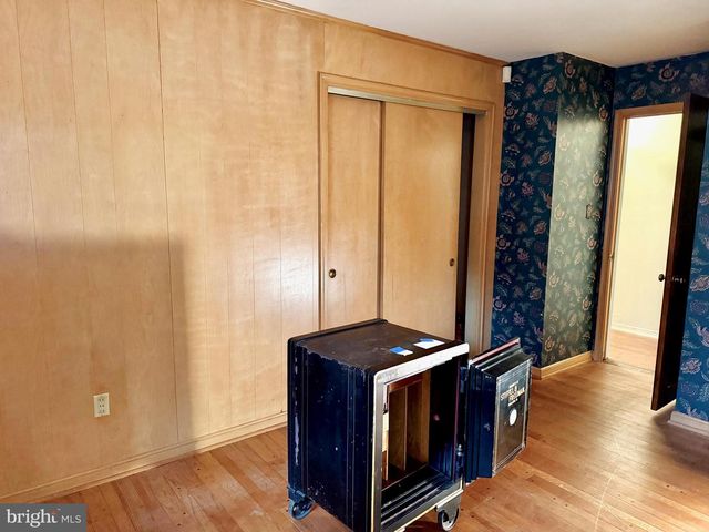 7 JEFFREY RD, Reading, PA 19601