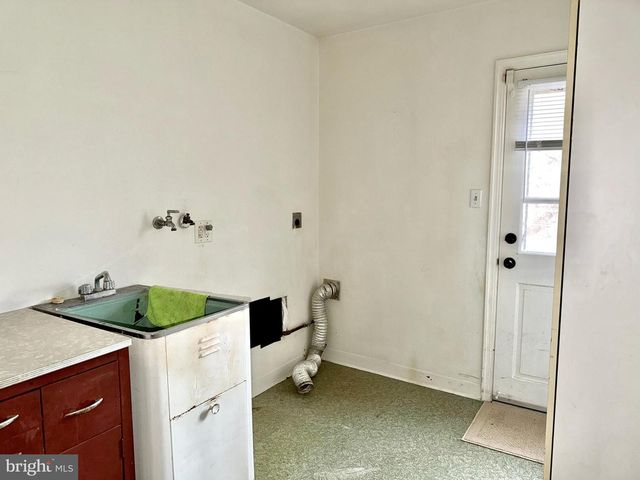 7 JEFFREY RD, Reading, PA 19601