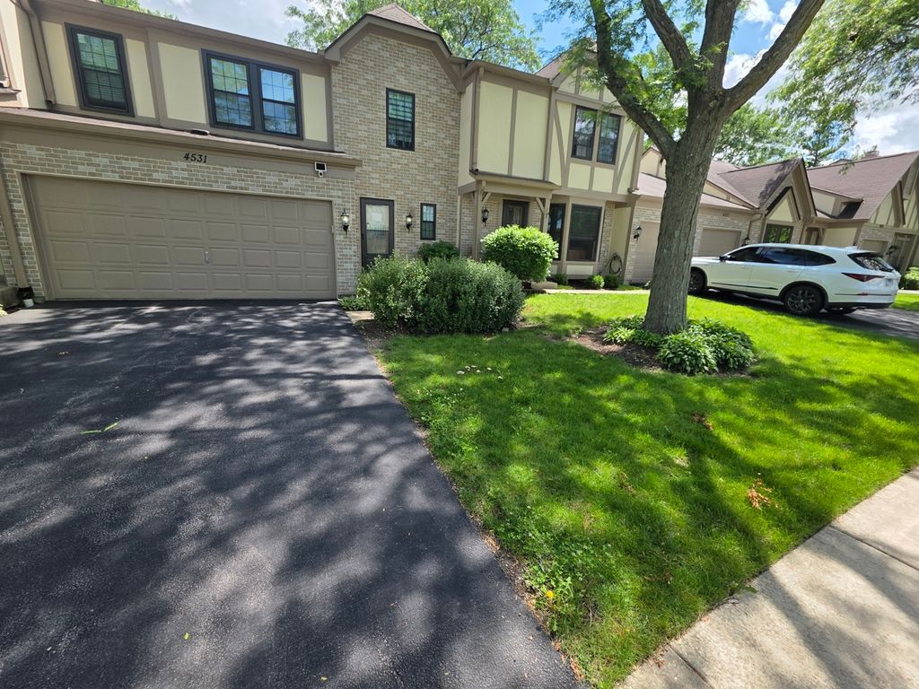 4531 Opal Drive 1, Hoffman Estates, IL 60192