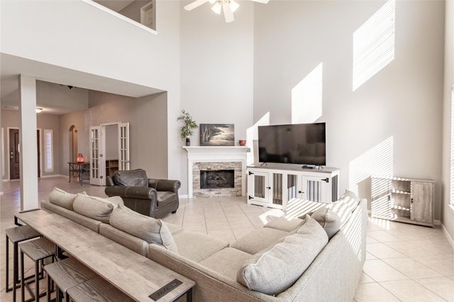 9223 Gauguin Lane, Houston, TX 77459