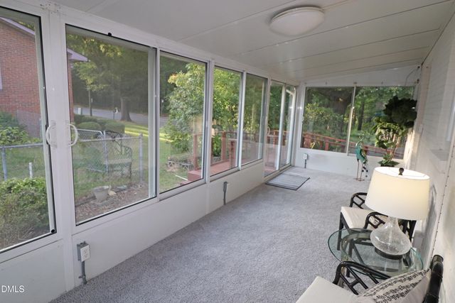 1004 Seabrook Road, Raleigh, NC 27610