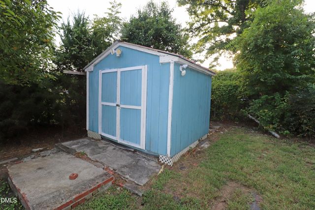 1004 Seabrook Road, Raleigh, NC 27610