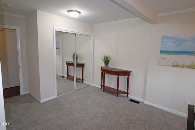 1004 Seabrook Road, Raleigh, NC 27610
