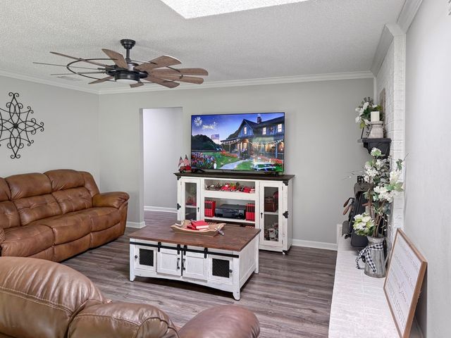 253 County Road 2425, Mineola, TX 75773