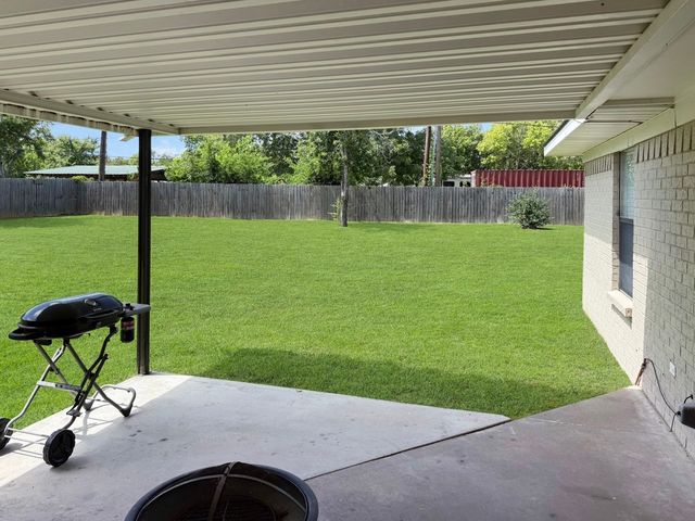 253 County Road 2425, Mineola, TX 75773