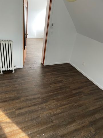 5238 W 23rd Street 2, Cicero, IL 60804