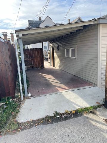 5238 W 23rd Street 2, Cicero, IL 60804