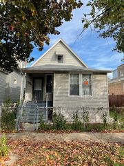 5238 W 23rd Street 2, Cicero, IL 60804